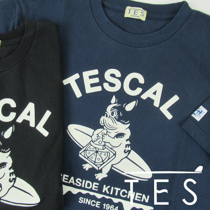 TES BUHI Tシャツ